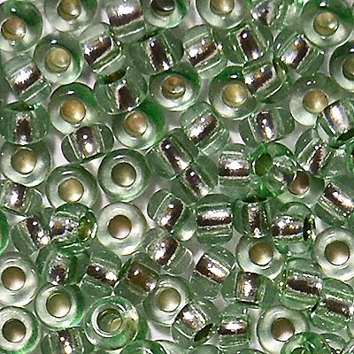 Бисер Preciosa 78162 стеклянная зелень прозрачный с серебряным центром
